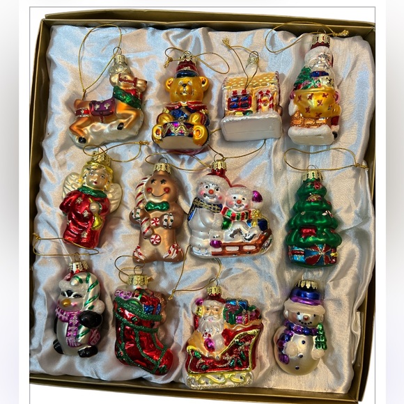 Vintage Glass Christmas Ornaments Set of 12 Hand Painted Holiday Figures Boxed - Picture 2 of 5
